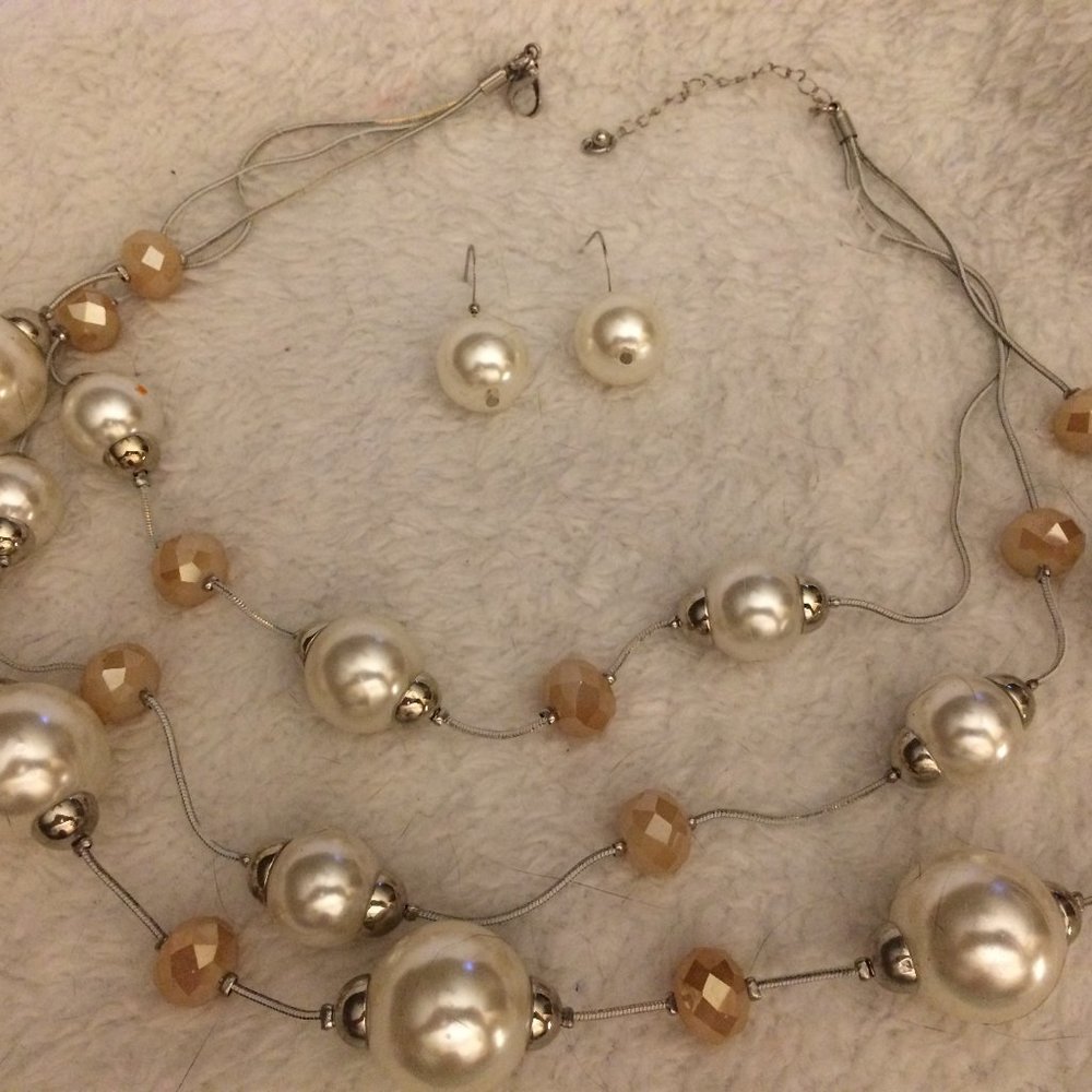 Sophia & Kate White/Pink Bauble Necklace, Earrings